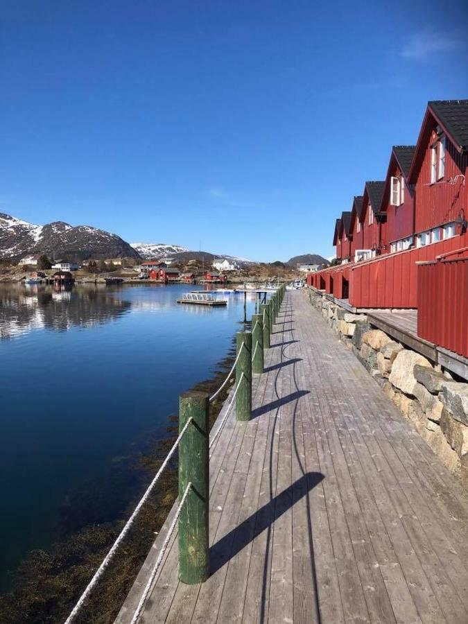 Ballstad Brygge Rorbu エクステリア 写真